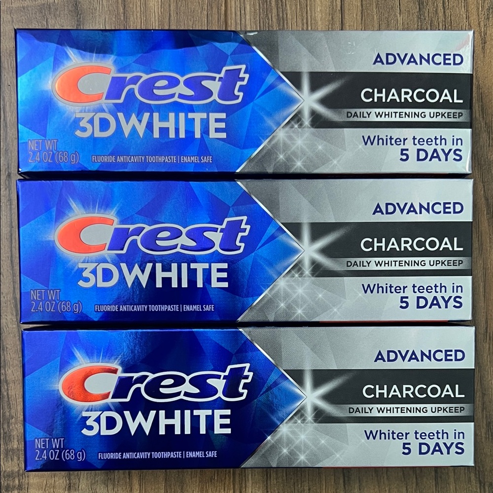 3 Crest 3D White Charcoal Toothpaste 2.4 oz